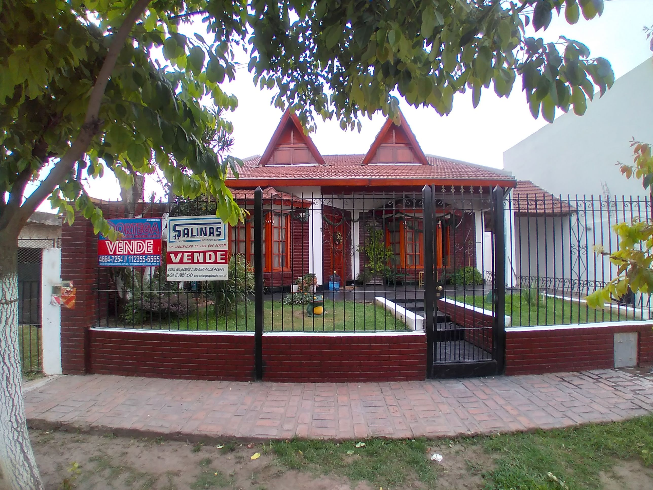 Tres Sargentos 1688, José C. Paz