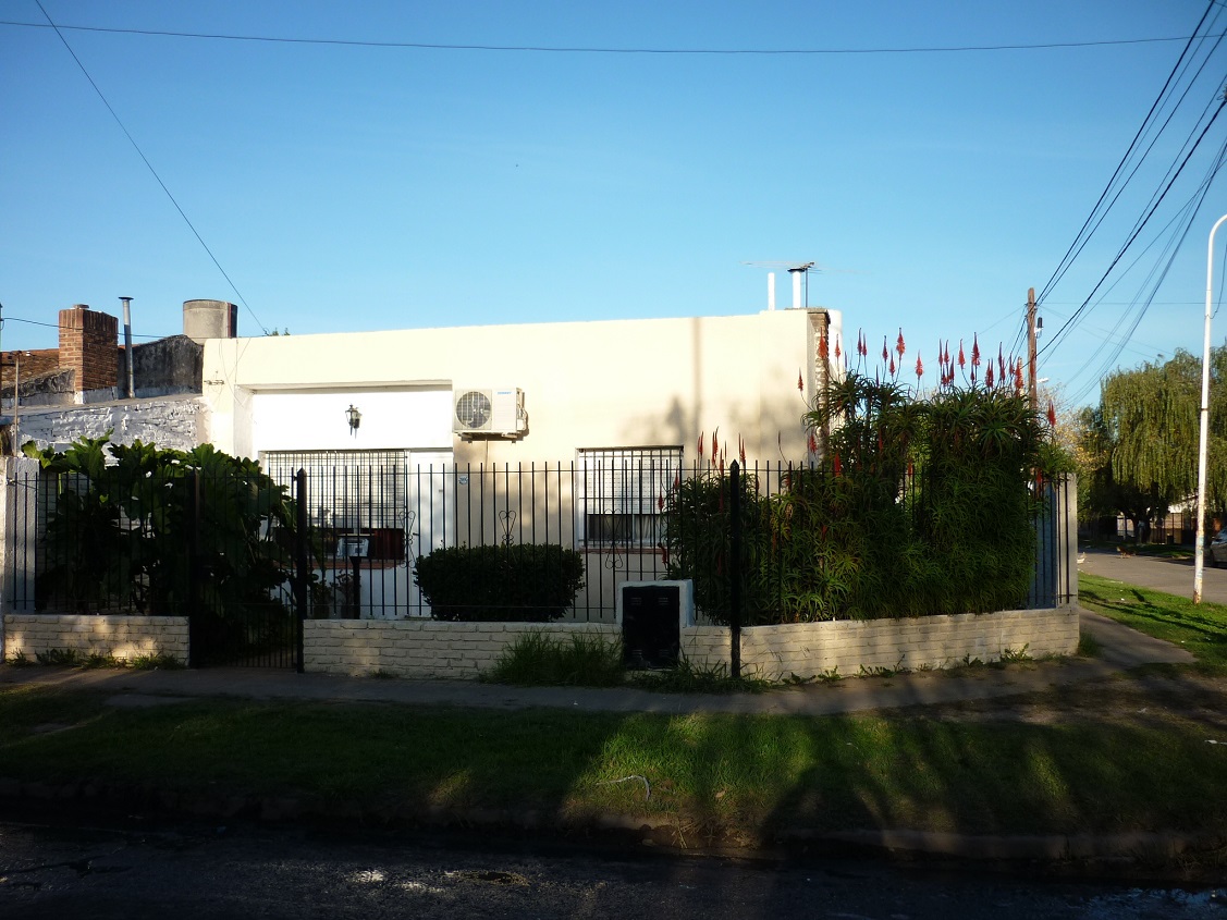 Joaquín V. González 2095, José C. Paz