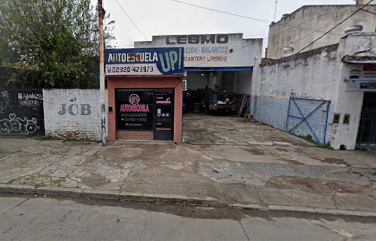 Av. Pres. Hipolito Yrigoyen 2167, Jose C. Paz